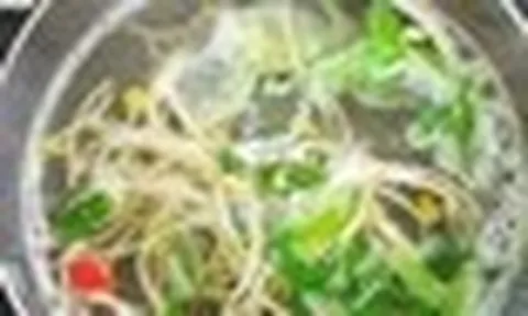 4 loại rau củ mùa hè dễ "ngậm" hóa chất nhất chợ, đặc biệt là món đầu tiên!