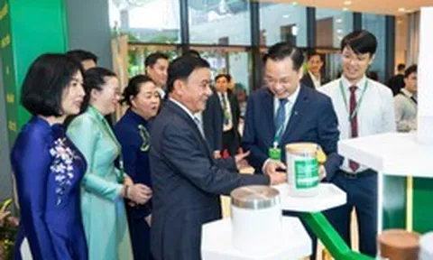 Mang giải pháp xanh đến đồng ruộng: Dấu ấn Vinachem tại Đại hội Đại biểu toàn quốc Hội Nông dân Việt Nam lần thứ IX