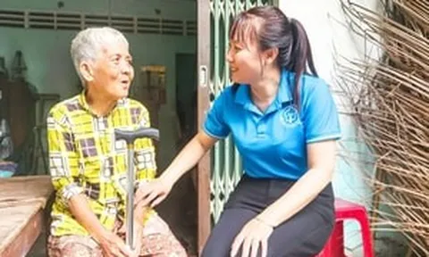 Mỗi người cao tuổi trước ngày 13/6 sẽ được nhận 2.800.000 đồng tiền mặt cùng quà: Nhân dịp gì, áp dụng tại địa phương nào?