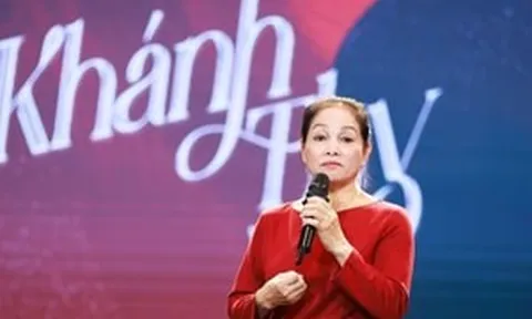 Nữ ca sĩ là Đại tá có 4 học trò là NSND, hiện đã nghỉ hưu nhưng miệt mài giảng dạy và là ‘bà đỡ’ cho thế hệ sau