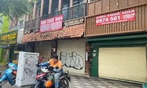 Mặt bằng ở trung tâm TP.HCM 'đỏ mắt' tìm khách thuê
