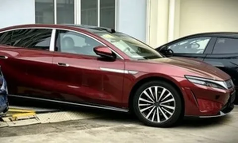 Mẫu sedan điện mới chính thức lộ diện: Sạc đầy pin chỉ trong 9 phút, công suất lên tới 764 mã lực, đe dọa ưu thế của xe xăng