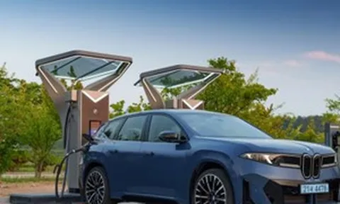 BMW ra mắt trạm sạc 400 kW giúp sạc pin xe điện chỉ mất 8,5 phút