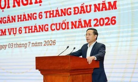 Thống đốc NHNN Phạm Đức Ấn yêu cầu các ngân hàng tiếp tục giảm lãi suất
