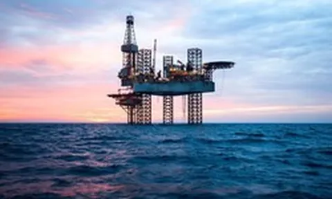Đã có ‘khách sộp’ mới tìm mua dầu Iran: Là nền kinh tế 4.000 tỷ USD, kho dự trữ dầu lớn thứ 3 thế giới