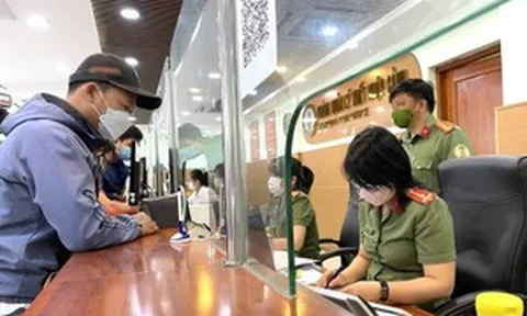 Từ nay, người sắp đi nước ngoài cần đặc biệt lưu ý quy định mới này về xuất cảnh