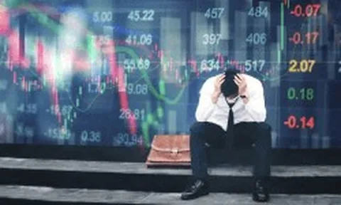 Buồn của cổ đông PNJ: Bắt đáy lãi ngay 10%, nhưng hàng về tài khoản thì lỗ