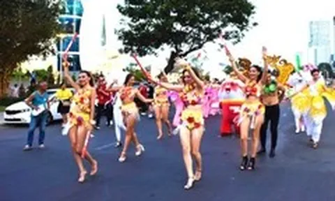 Hoãn chương trình siêu mẫu và nam vương Việt Nam tại Festival biển Khánh Hòa 2026 vì... thiếu thí sinh
