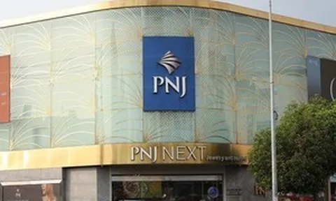 Cổ đông PNJ cùng lúc đón hai thông tin: VinaCapital không còn là cổ đông lớn, HoSE công bố thông báo mới