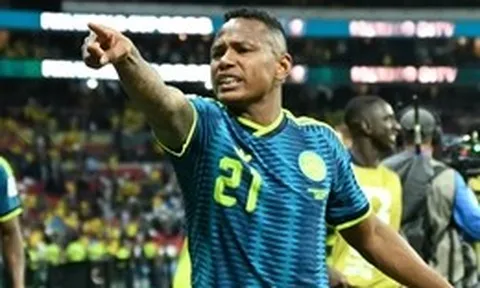 Cầu thủ Colombia không dám về nước vì bị đe dọa sát hại