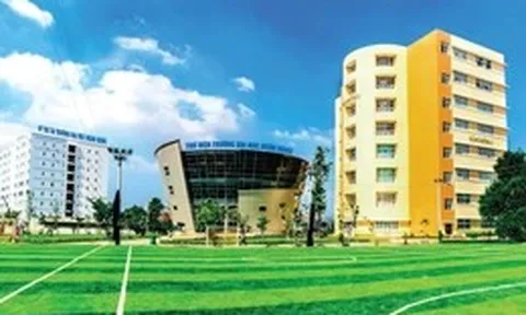Trường đại học Ngân hàng TP.HCM công bố điểm sàn, nhóm ngành luật cao nhất 20 điểm