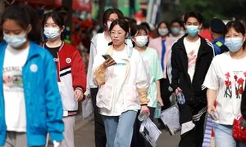 Thí sinh là học sinh giỏi nhưng thi điểm thấp hơn kỳ vọng, Sở Giáo dục tiến hành phúc khảo và chỉ ra sự ‘bất thường’ trong bài làm