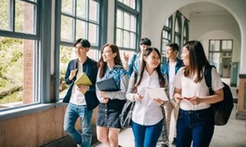 Một ngoại ngữ mới chính thức được dạy tại Việt Nam: Chi tiết lộ trình và các địa phương thí điểm từ năm 2026