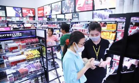 Người Việt chi hàng chục nghìn tỷ đồng mua mỹ phẩm, thị trường làm đẹp sắp cán mốc 3 tỷ USD