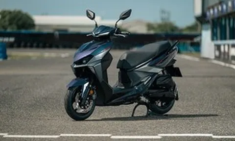 Đối thủ mới của Honda SH lộ diện: Động cơ 158 cc, ABS 2 kênh, giá rẻ so với trang bị