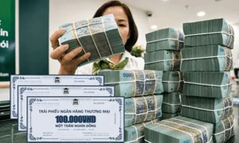 Trái phiếu ngân hàng chạm 9,7%/năm: Giá vốn dài hạn tăng, NIM thêm nặng gánh