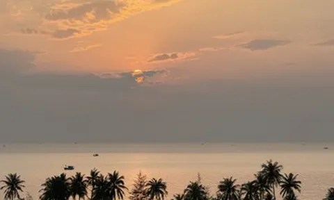 Nợ tiền tỷ, nàng dâu vẫn chi 40 triệu đưa con xuyên Việt 20 ngày