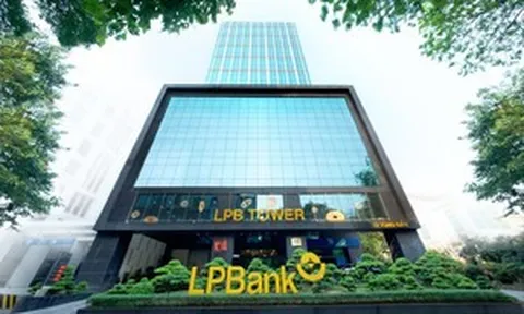 Sau 15 năm hợp tác, LPBank và Vietnam Post huy động hơn 100.000 tỷ đồng qua mạng lưới bưu điện