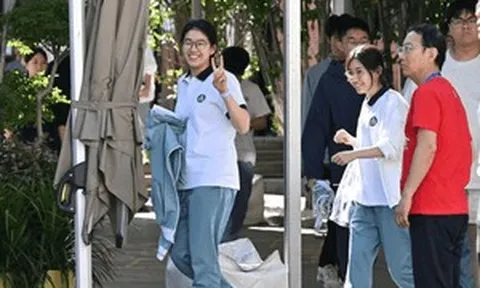 Thí sinh học giỏi của tỉnh nhưng tra kết quả thi 0 điểm kèm dòng thông báo, 2 trường đại học danh giá đã liên hệ gấp, phụ huynh tuyên bố thẳng