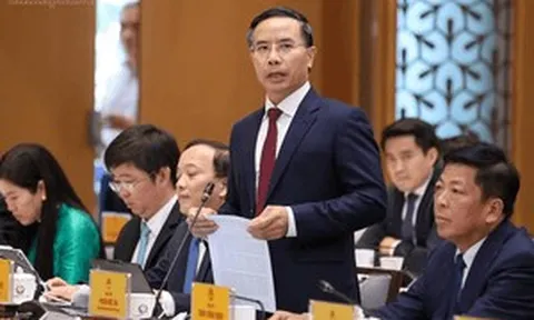 Đứng trước Thủ tướng Lê Minh Hưng, Thống đốc Phạm Đức Ấn thừa nhận điều hành lãi suất ‘vất vả’, lý giải nguyên nhân khó giảm