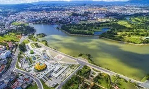 Tập đoàn xây dựng hàng đầu Trung Quốc nghiên cứu loạt dự án hạ tầng tại tỉnh rộng nhất Việt Nam