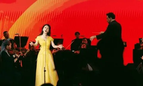 Nữ ca sĩ Việt Nam đầu tiên nhận bằng Tiến sĩ Âm nhạc tại Nga, hiện đã về nước và nói về ‘con đường’ sẽ đi tiếp