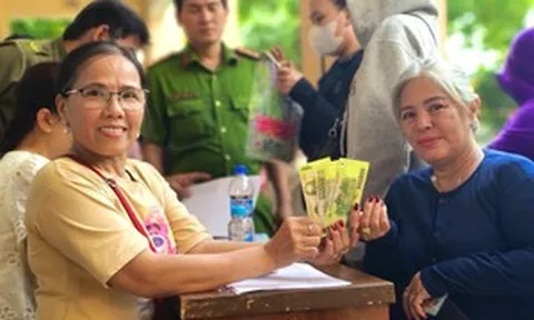 Tin vui: Những người dân này tại Hà Nội sẽ được nhận đến 10.000.000 đồng tiền mặt trước ngày 2/9