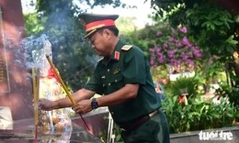 Sao sáng dẫn đường, Mãi mãi tuổi 20 tri ân các anh hùng liệt sĩ
