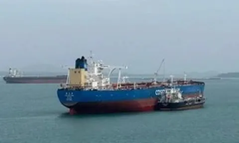 Nhiều tàu chở dầu quay đầu ở Biển Đỏ sau khi Houthi phong tỏa hàng hải với Saudi Arabia