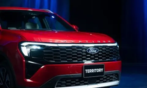SUV hạng C của Ford có bản mới cao cấp nhất từ trước đến nay, giá 916 triệu đồng, thêm loạt công nghệ đáng tiền