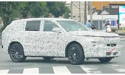 Mẫu SUV 7 chỗ Honda Avancier sắp về Việt Nam đấu Hyundai Santa Fe giá bao nhiêu?
