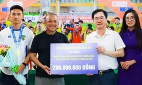 Nghệ An thưởng 200 triệu đồng cho U21 Sông Lam Nghệ An