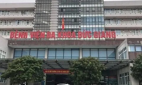 Chưa kịp thành bác sĩ đã có phát ngôn gây sốc trong bệnh viện, 2 sinh viên y khoa đối mặt án kỷ luật nặng