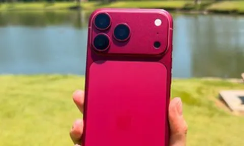 Apple có thể thay đổi cách bán iPhone 18 sau nhiều năm