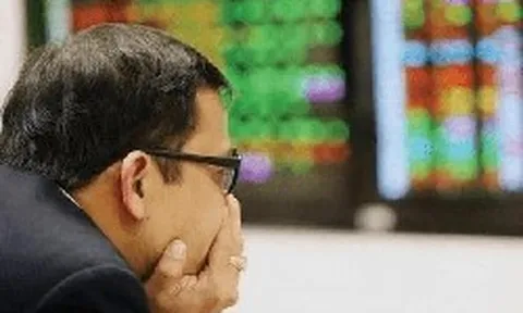 Nhà đầu tư chứng khoán "nín thở" chờ  một thông tin quan trọng