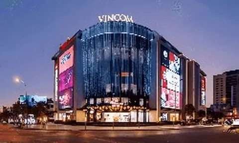 Dồn dập tin mới, cổ phiếu Vincom Retail tăng hết biên độ