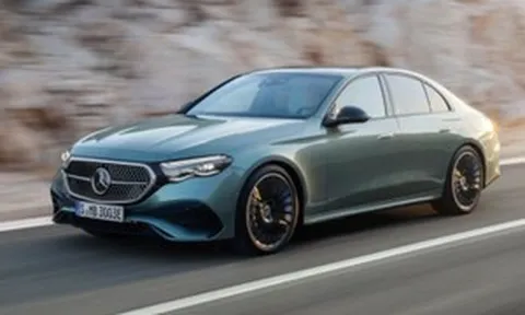 Mercedes-Benz E 350e nhận cọc tại Việt Nam: Sedan PHEV chốt giá dự kiến 3,399 tỷ đồng