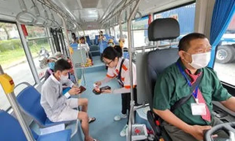 Sáng mai, người đi xe buýt tại TP.HCM nhận 'đặc quyền' bất ngờ