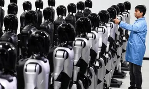 Robot hình người Trung Quốc bất ngờ bị Mỹ 'chặn cửa'