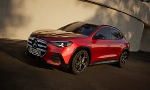 Ra mắt Mercedes-Benz GLA chạy điện và hybrid: Màn hình siêu khủng, sạc 10 phút đi 270 km, bản EV có thể đi được 657km