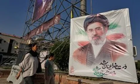 Iran tiết lộ nhiều bên đang giúp nối lại thỏa thuận với Mỹ