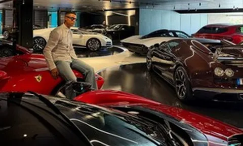 Không cần khoe lương, Cristiano Ronaldo chỉ đăng vài tấm ảnh 'đồ chơi' đã khiến thế giới đứng hình