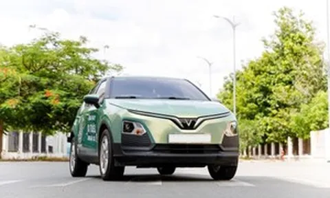 Quyết định bán Hyundai i10 để mua VinFast VF 5, chủ xe là dân chạy dịch vụ sau 1 năm lần đầu nói thật, không ngại ‘bóc tách’ mức khấu hao khi bán lại