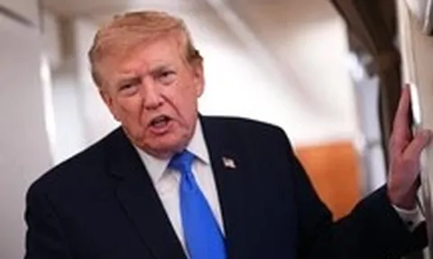 Nổi giận vì rò rỉ thông tin thiếu đạn dược, ông Trump yêu cầu điều tra nội bộ