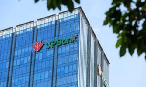 Tỷ lệ nợ xấu xuống mức thấp nhất trong nhiều năm, VPBank được nhiều CTCK đánh giá tích cực