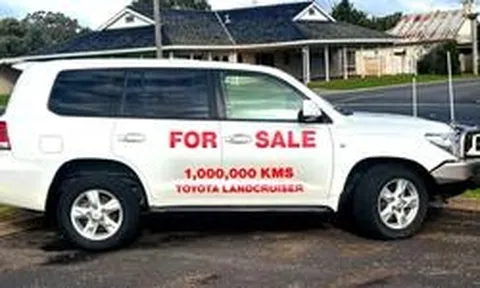Xe Toyota bền đến đâu: Chiếc Land Cruiser này vừa cán mốc 99 vạn km vẫn dùng động cơ, hộp số nguyên bản
