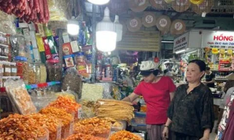 Bộ Tài chính nêu giải pháp kiểm soát giá khi tăng lương
