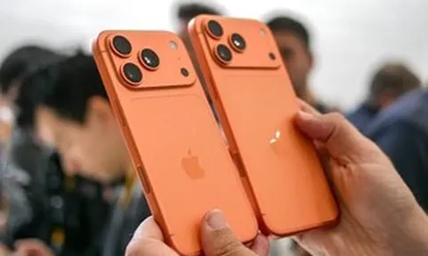 Chưa kịp mua iPhone 17 hạ giá, khách Việt lại vừa nhận tin sốc từ Apple