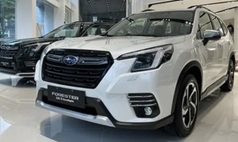 Hãng xe Nhật Bản 'xả hàng dọn kho', mẫu xe tiền tỷ giảm sốc 360 triệu đồng, khách Việt ưng nên chốt sớm bởi số lượng có hạn