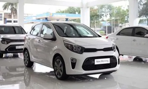 Kia Morning số sàn 'xả' rẻ ngang xe điện mini, khách Việt liệu có mặn mà?